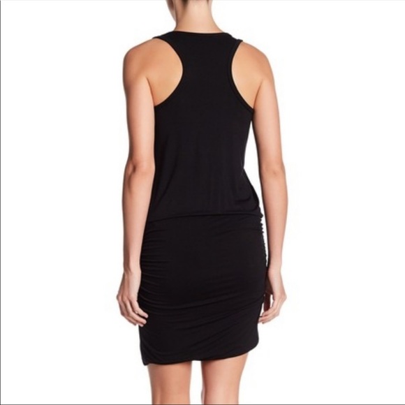 The vanity room dress - Picture 1 of 4